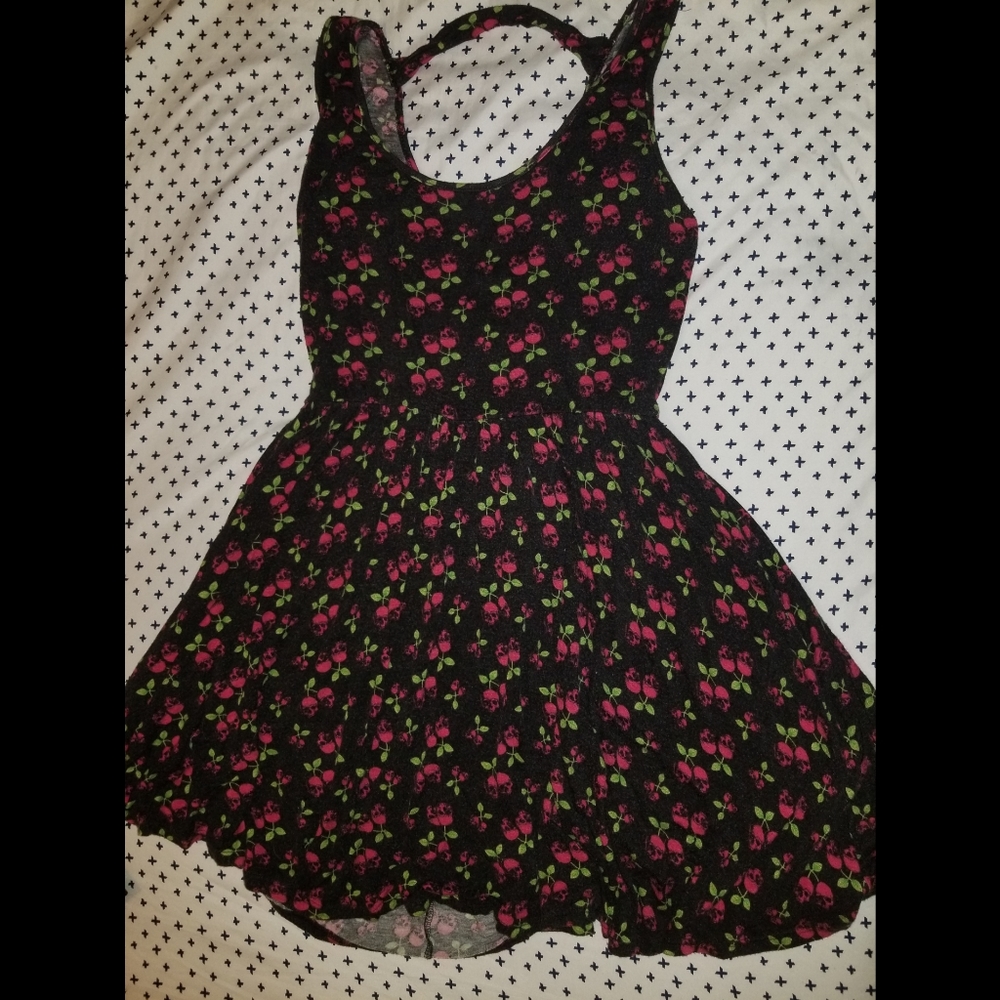 Teenage runaway Dress